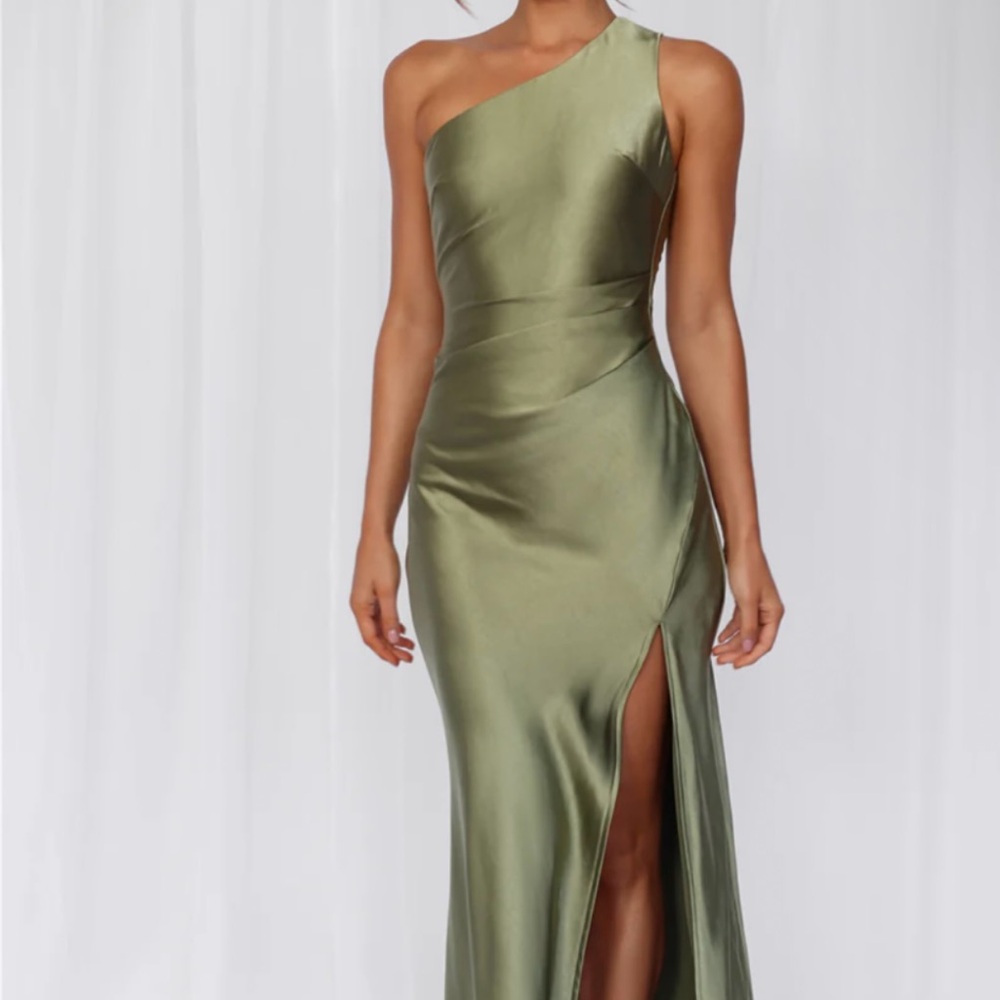 Hello Molly Green Asymmetrical One Shoulder Sheath Dress